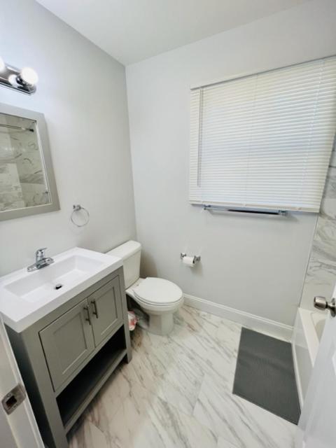 Cozy & Deluxe Apartment - Ez Access To Nyc Newark Exterior photo